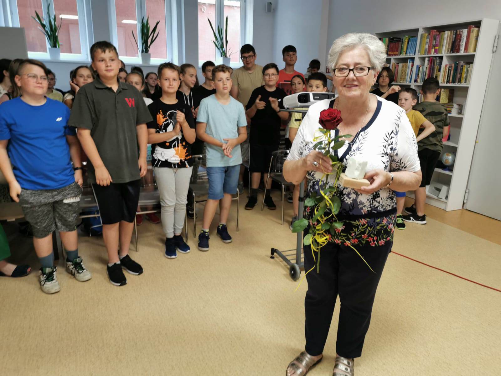 Spotkanie Autorskie Z Zofi Paw Owsk Gminna Biblioteka Publiczna W