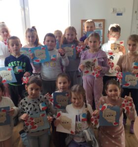 „Polska – moja Ojczyzna” – lekcja biblioteczna w Mystkowie