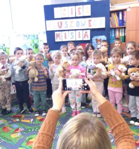 „Dzień Pluszowego Misia” w Przedszkolu przy SP w Mystkowie